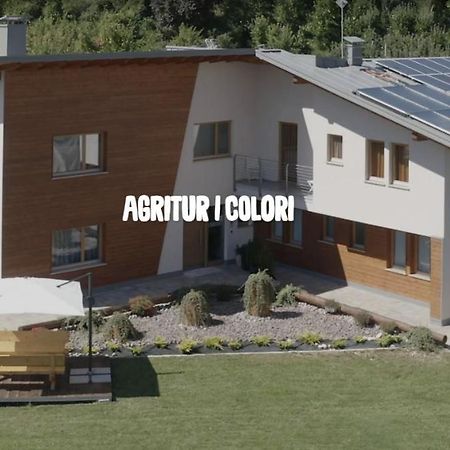 Agritur I Colori Bed & Breakfast Sanzeno Exterior foto