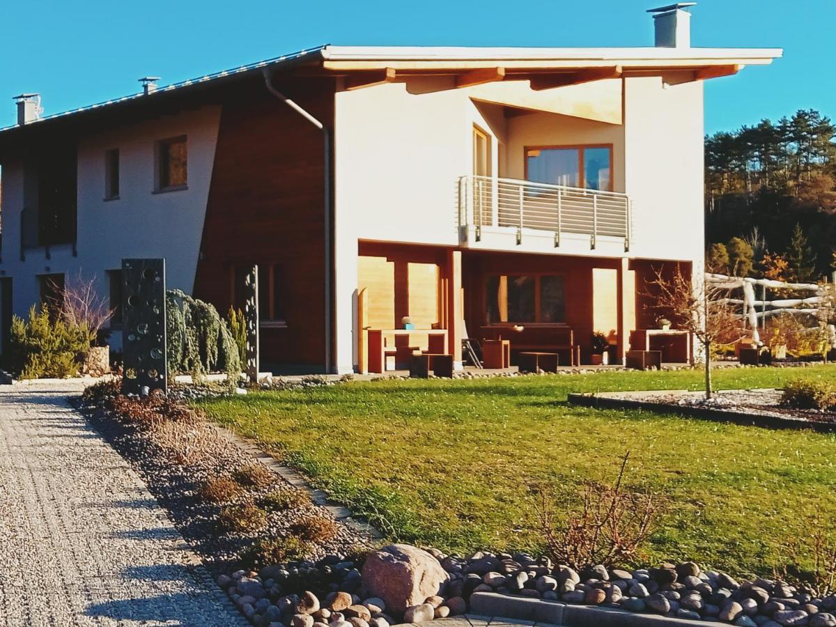 Agritur I Colori Bed & Breakfast Sanzeno Exterior foto