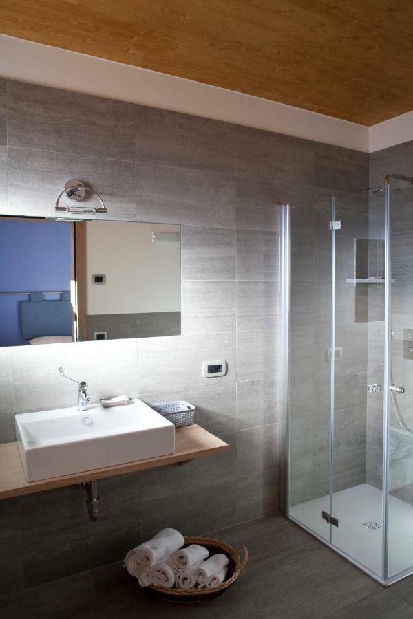 Agritur I Colori Bed & Breakfast Sanzeno Exterior foto